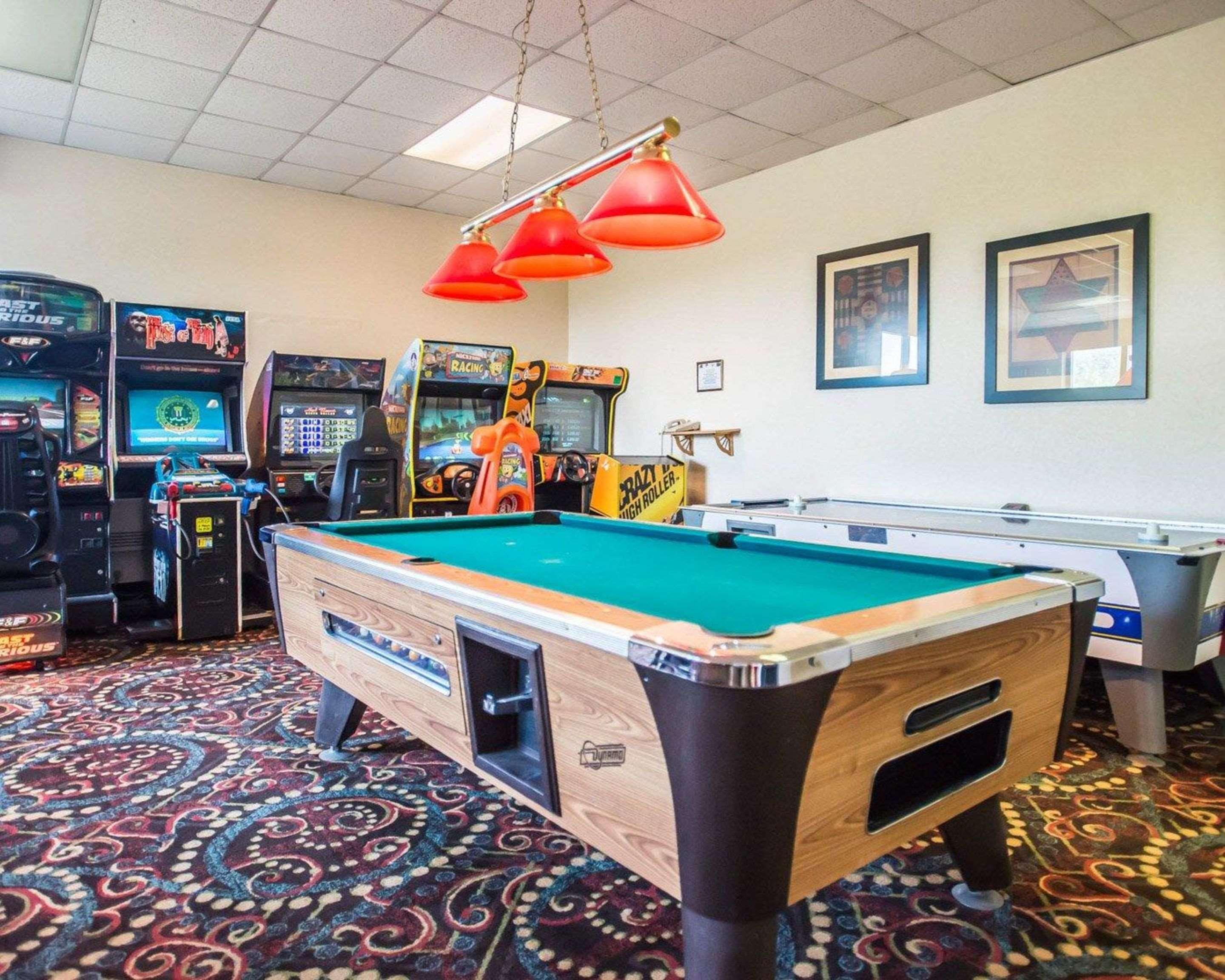 Comfort Inn Pocono Lakes Region Lake Ariel Esterno foto