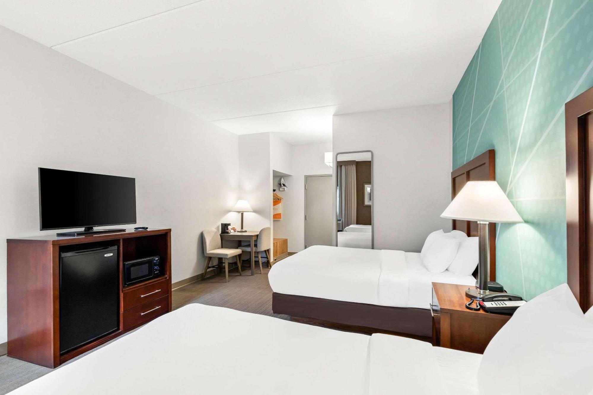Comfort Inn Pocono Lakes Region Lake Ariel Esterno foto
