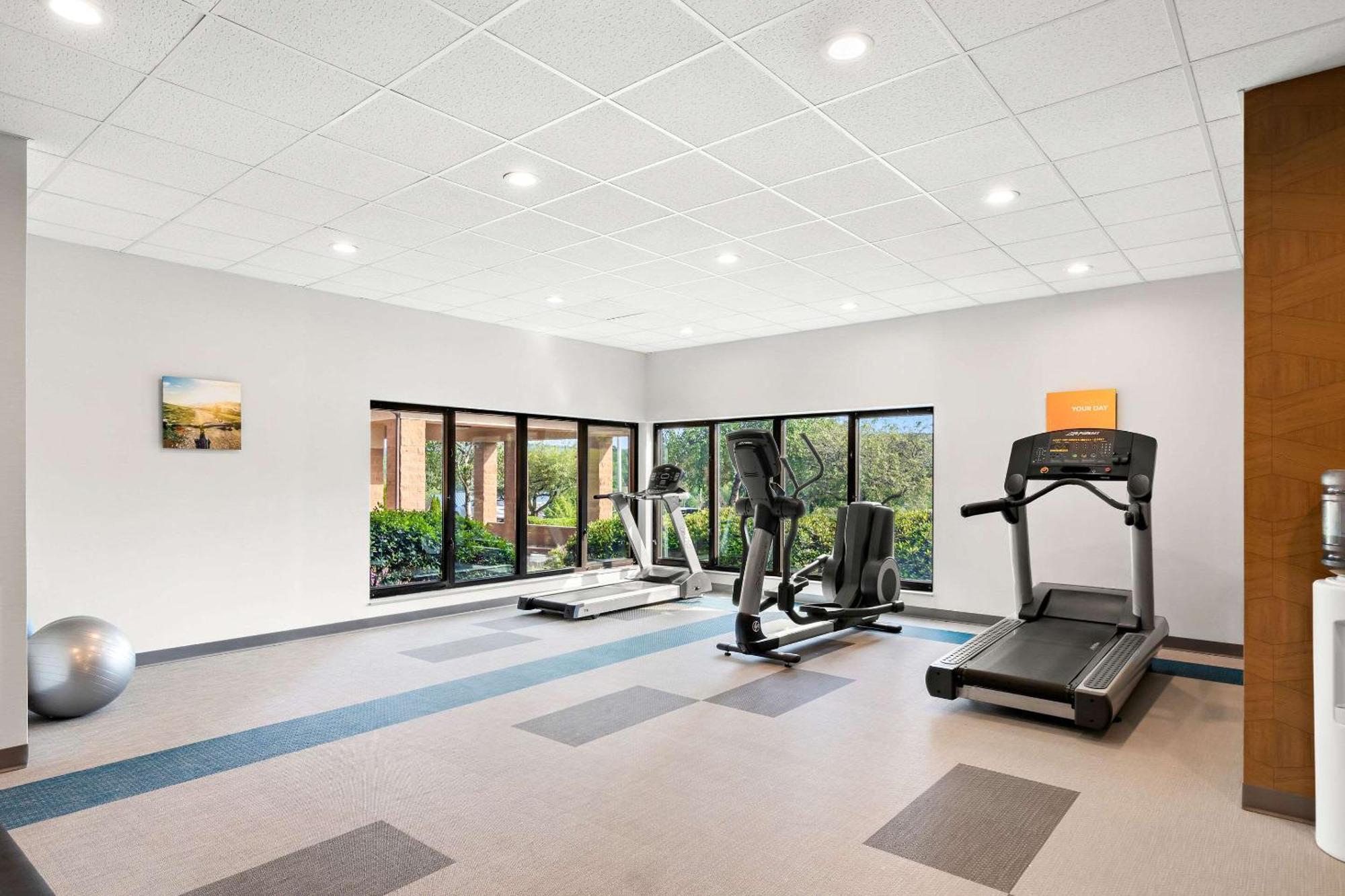 Comfort Inn Pocono Lakes Region Lake Ariel Esterno foto