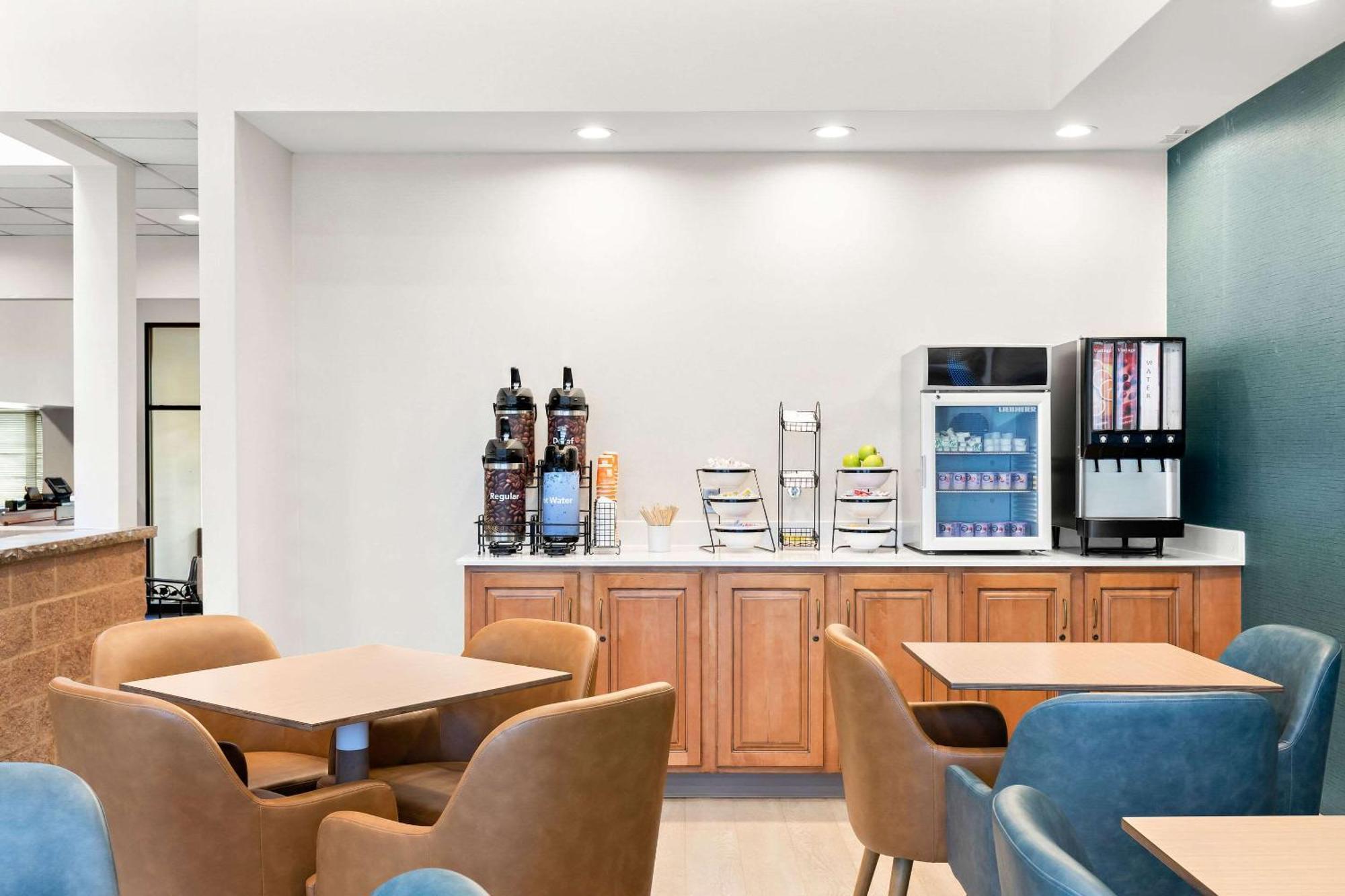 Comfort Inn Pocono Lakes Region Lake Ariel Esterno foto