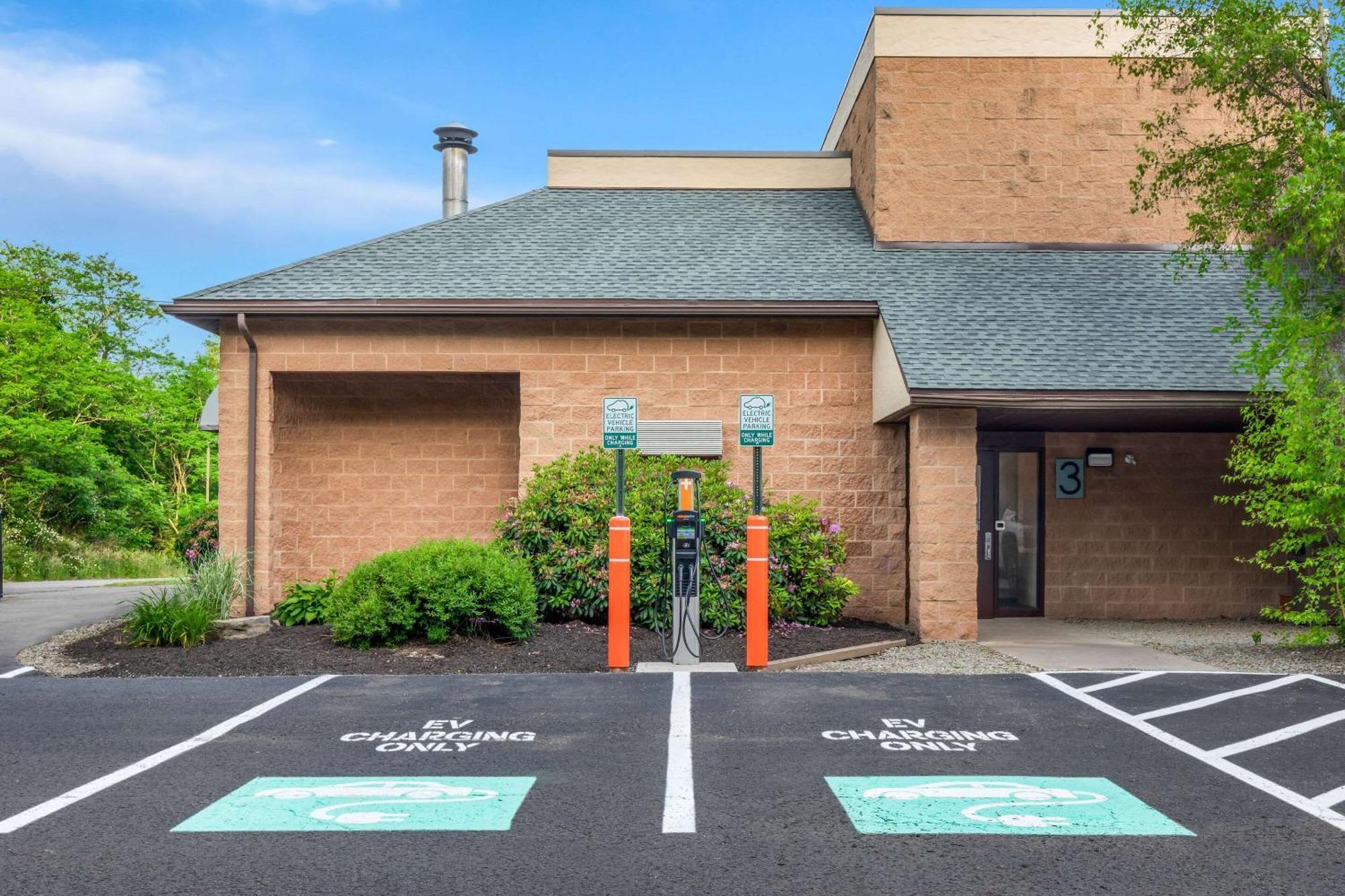 Comfort Inn Pocono Lakes Region Lake Ariel Esterno foto